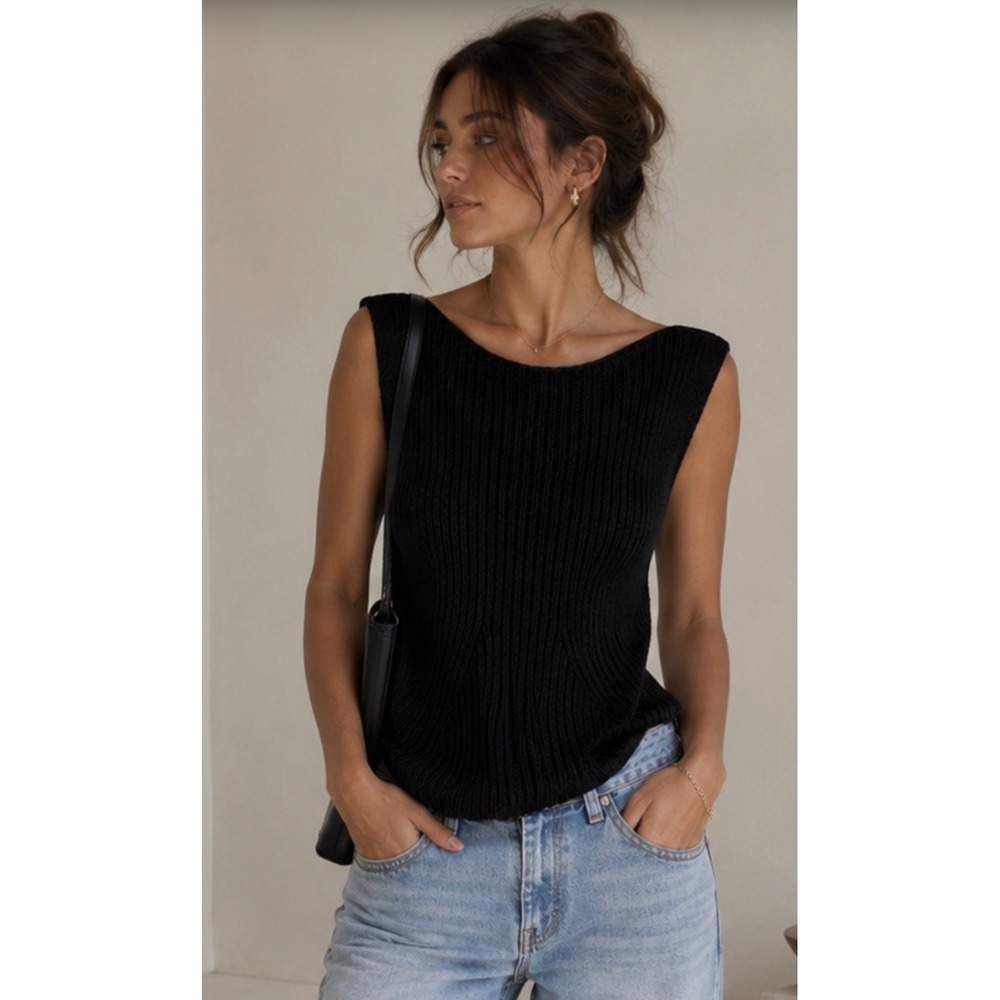 URSA Chunky Timeless Knit Ribbed Sweater Vest Black Sleeveless Boat Neck Top.S/M